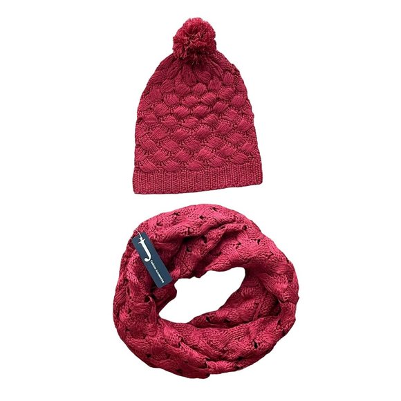 WOMENS RED LIGHT WEIGHT KNITTED BEANIE & INFINITY SCARF SET - SZ: OS - Picture 2 of 5
